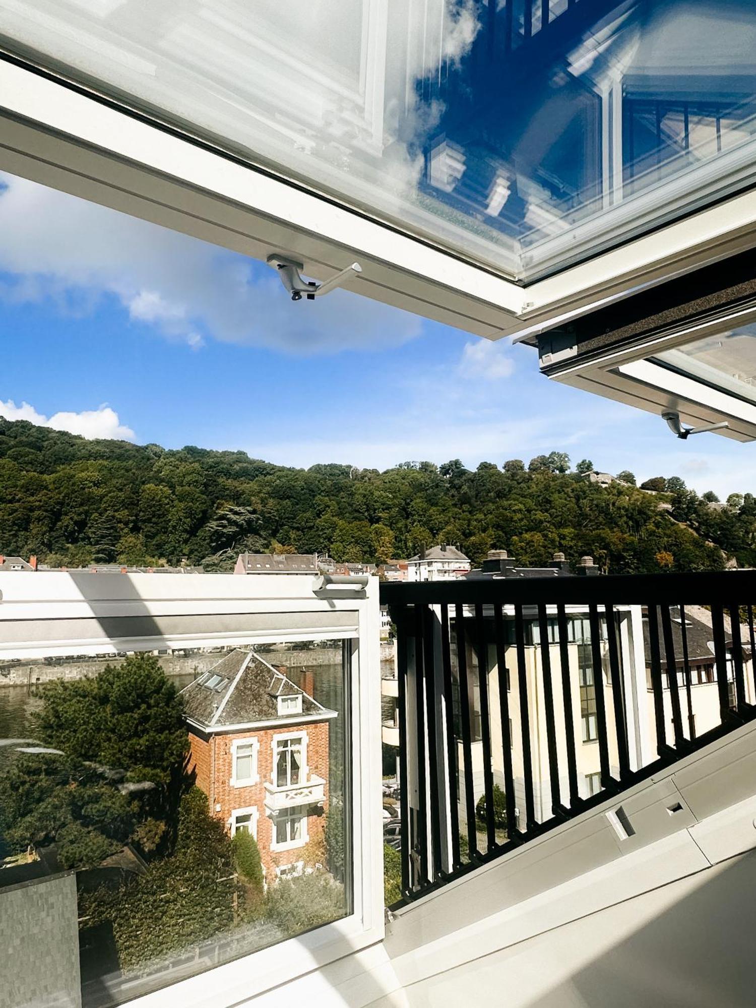 The Edgewater Suites - Riverside Namur Exterior foto