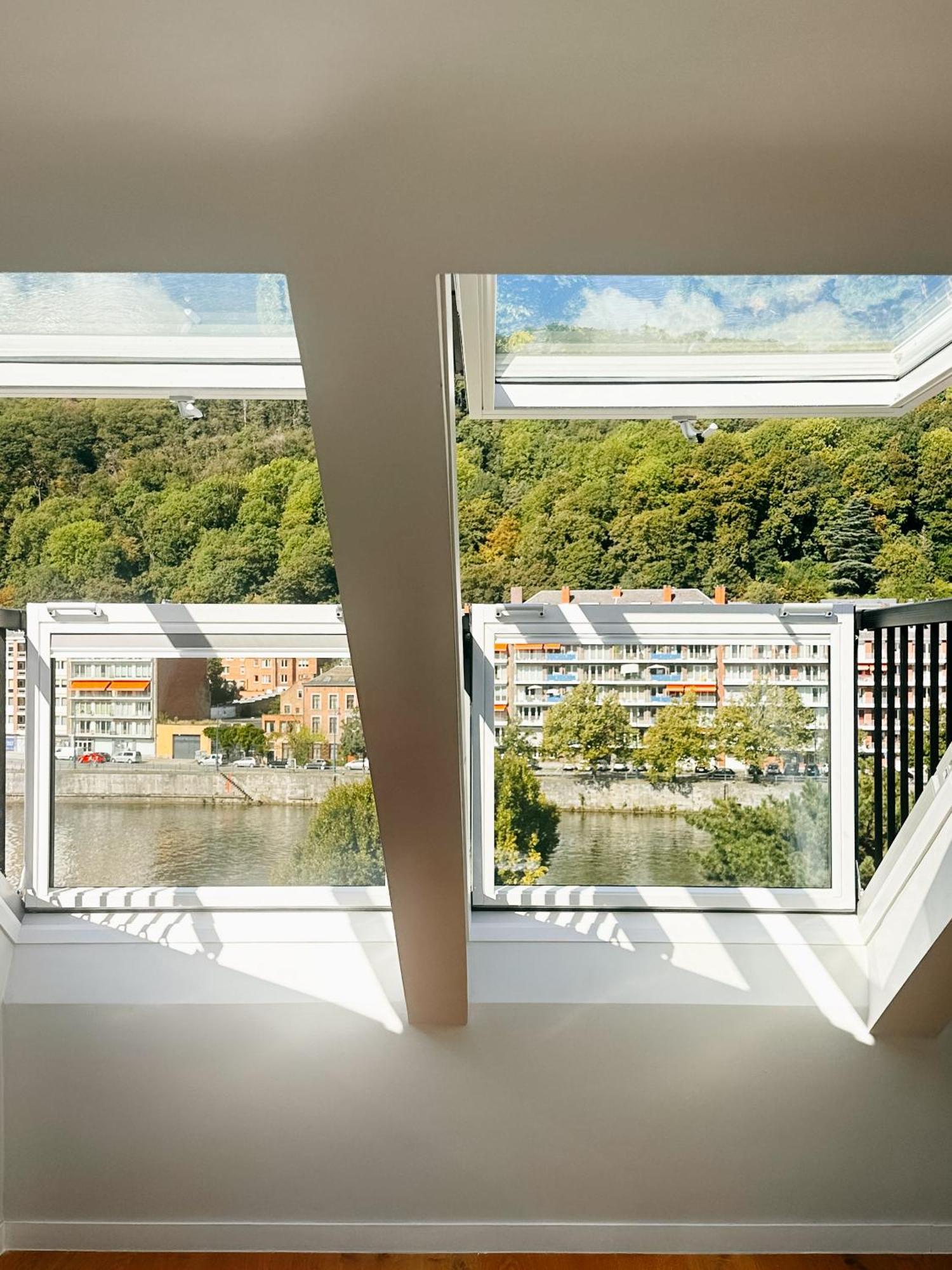 The Edgewater Suites - Riverside Namur Exterior foto