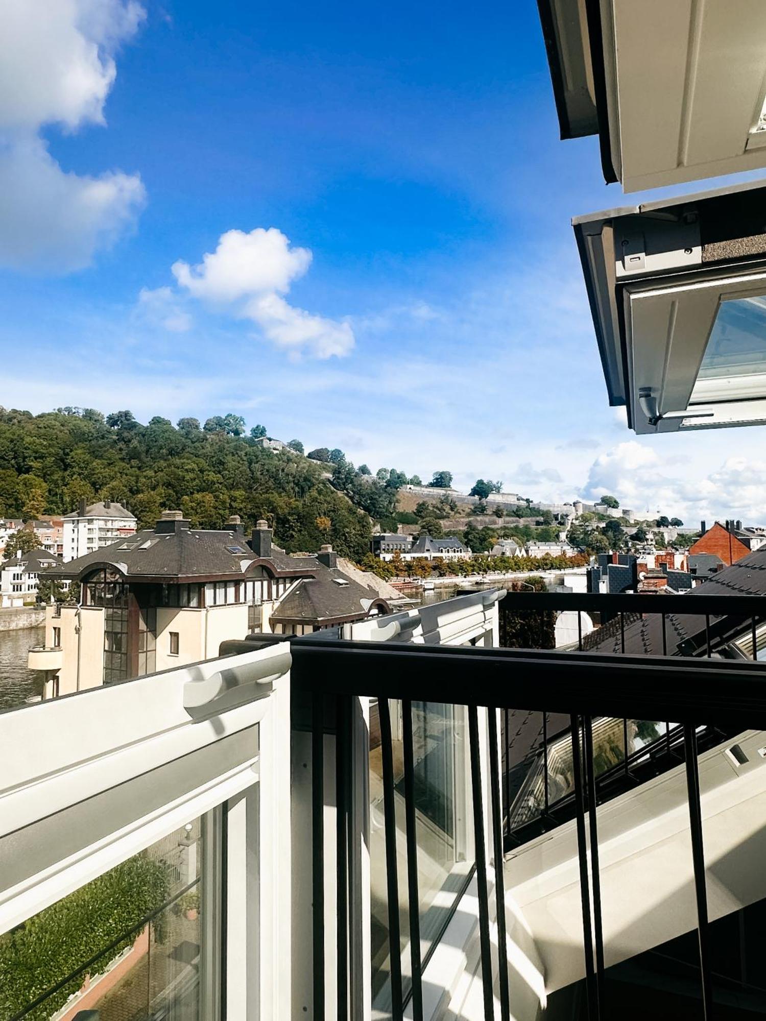 The Edgewater Suites - Riverside Namur Exterior foto