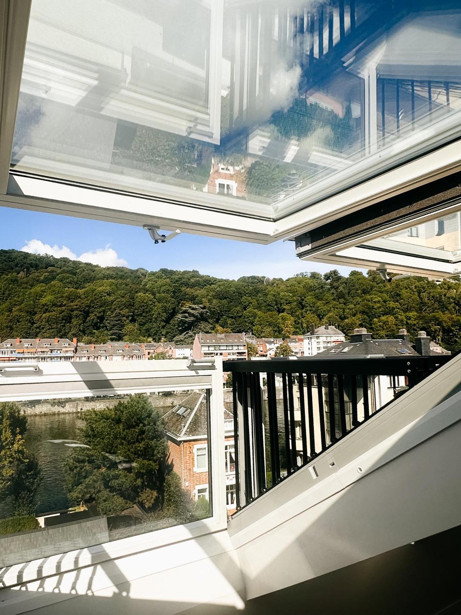 The Edgewater Suites - Riverside Namur Exterior foto