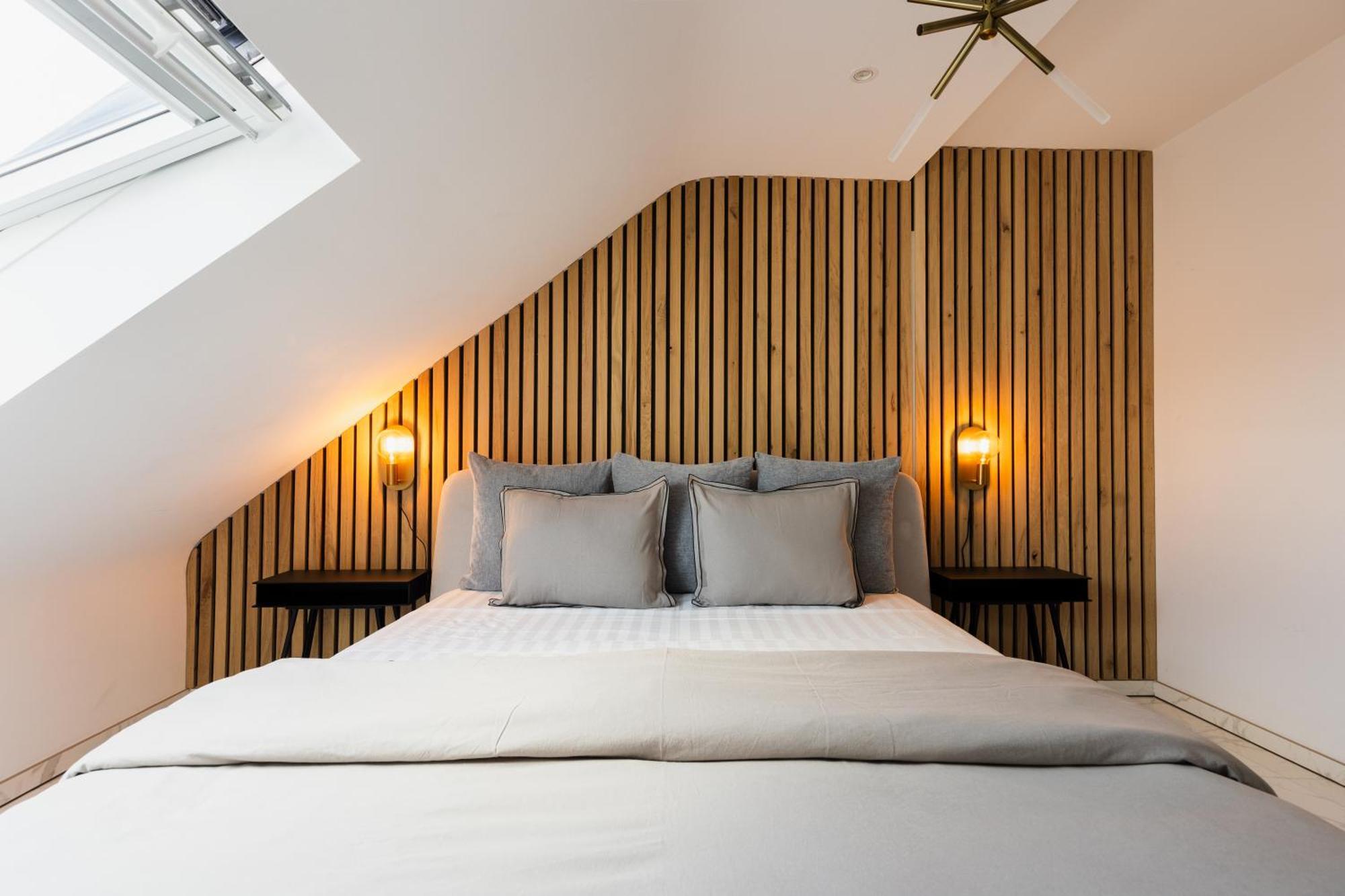 The Edgewater Suites - Riverside Namur Exterior foto